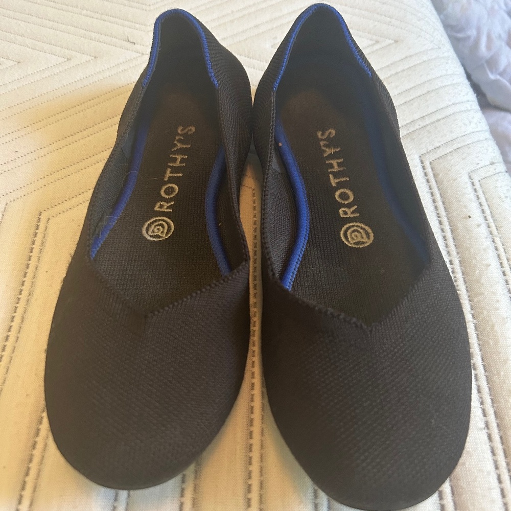 Rothys flats